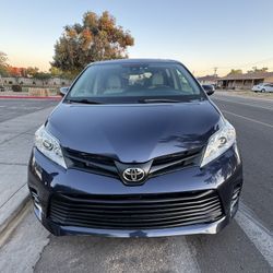 2019 Toyota Sienna