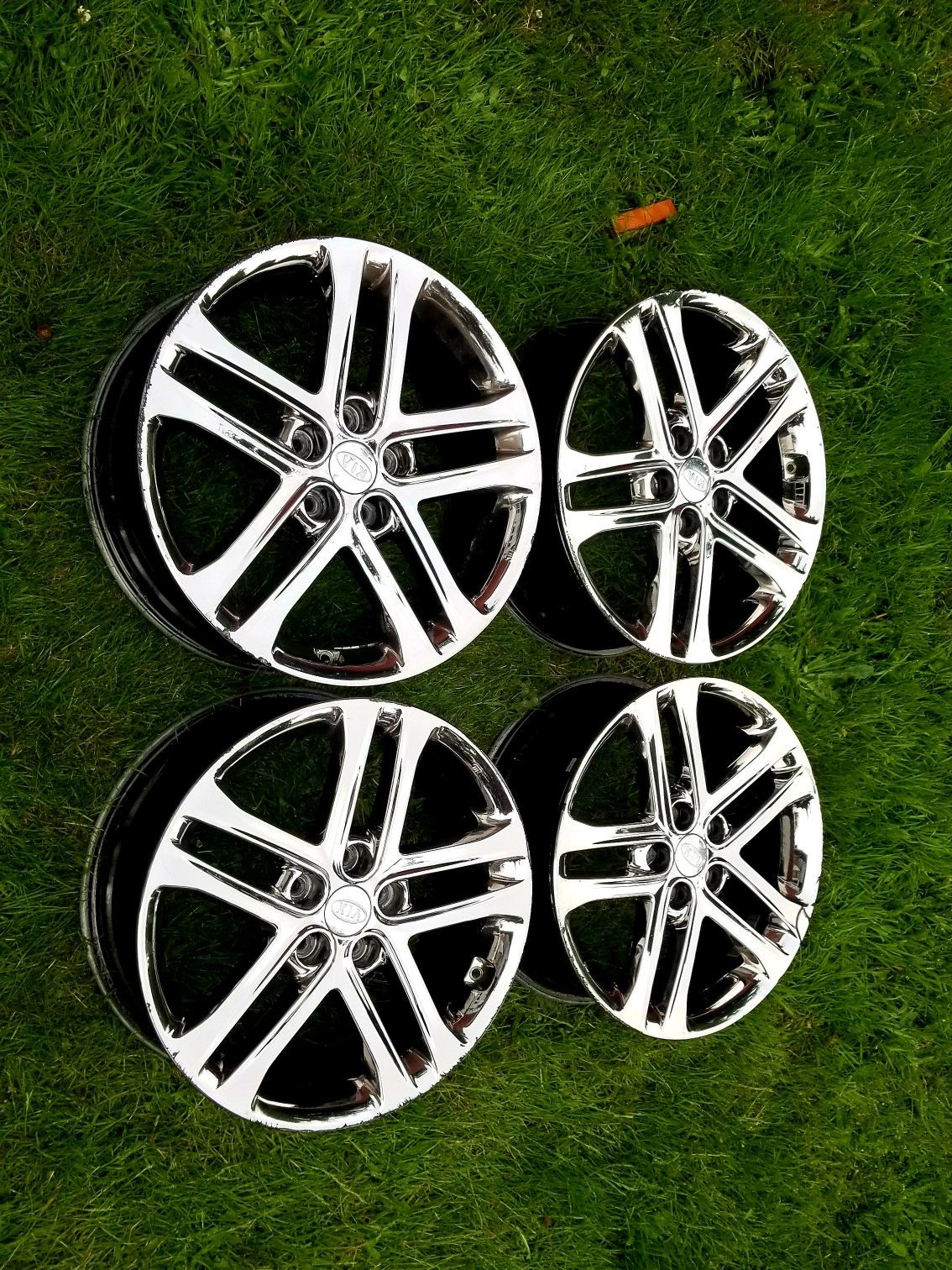 Kia 18 Inch Chrome Wheels Rims OEM