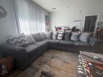Large Gray Fabric Sectional Sofa Couch