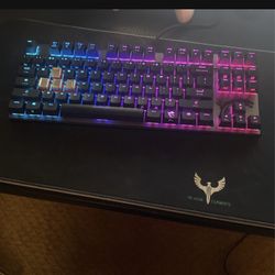 Gk70 Gaming Keyboard (brand New)