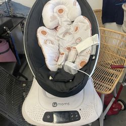 mamaRoo multi-motion baby swing 4moms