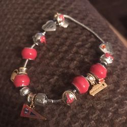 Philadelphia Phillies Bradford exchange bracelet very detailed like new