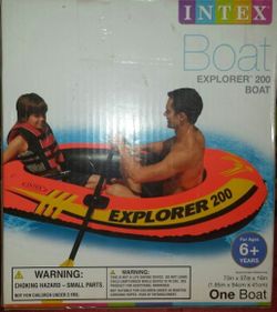 Brand new inflatable boat with Oars!! INTEX