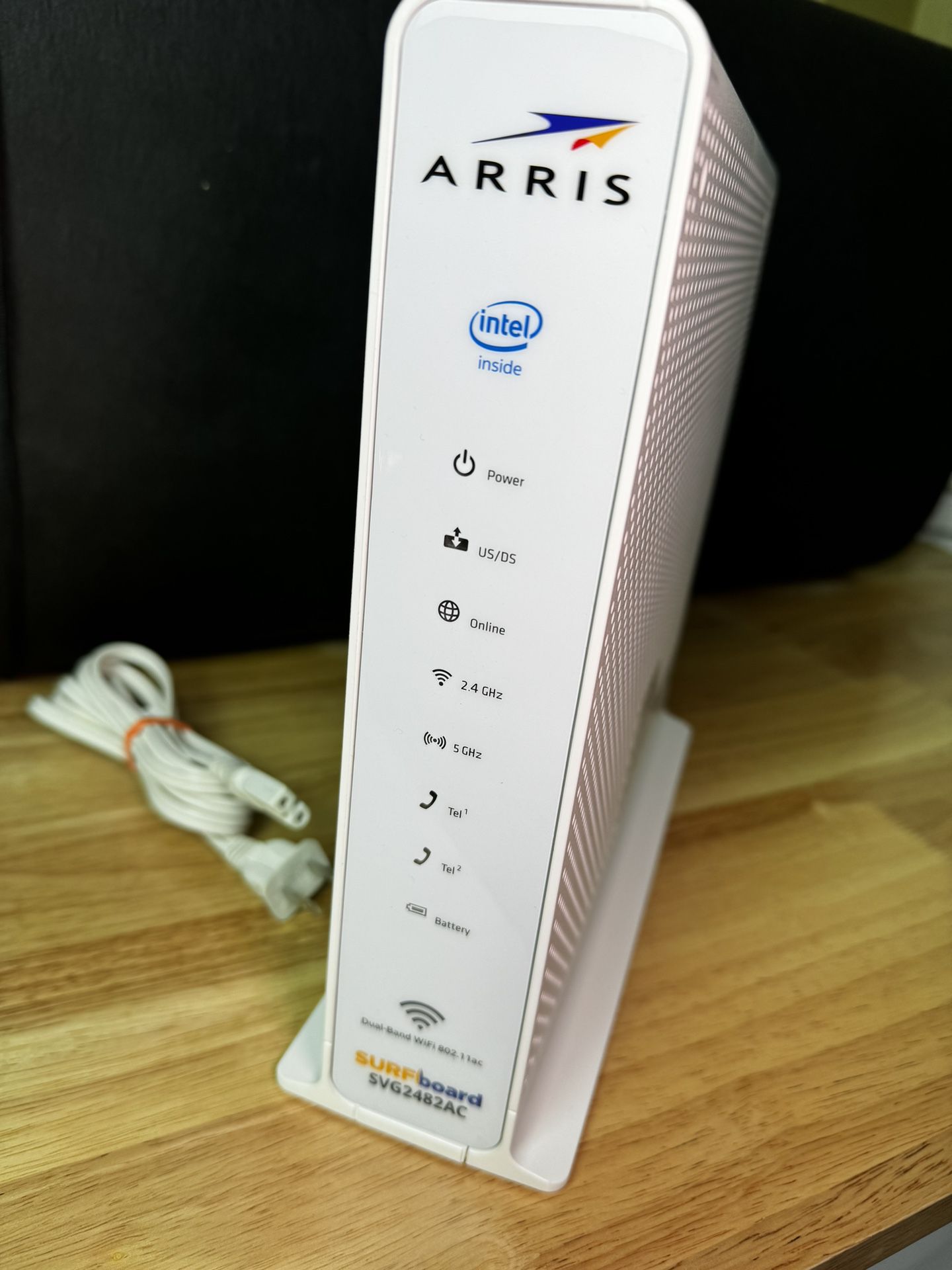 ARRIS SURFboard SVG2482AC DOCSIS 3.0 Cable Modem & AC2350 Wi-Fi Router , Comcast Xfinity Internet & Voice , Four 1 Gbps Ports , 2 Telephony Ports for 