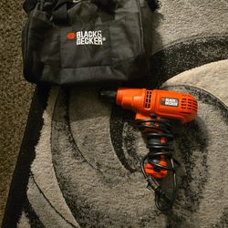 Black And Decor Drill 5.2 Amp