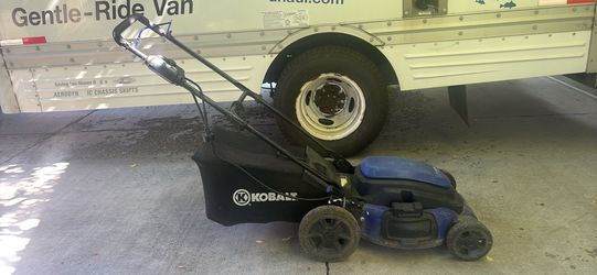 lawnmower //Need gone soon