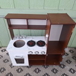 Little Kids Play Kitchen Outdoor Or Indoor 