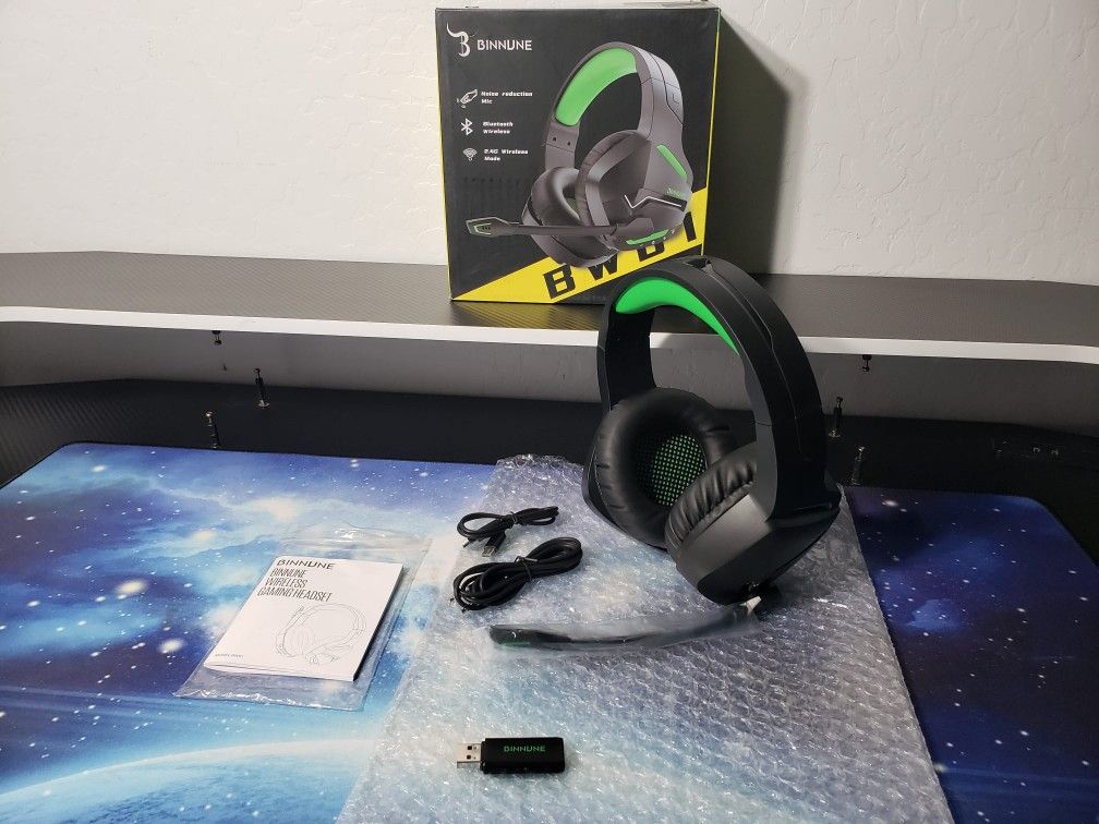 New BINNUNE Wireless Gaming Headset W/ Microphone for PC PS4 PS5, 2.4G Wireless Bluetooth USB Gamer Headphones W/ Mic for Laptop Computer