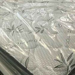 New Queen Or King Bamboo Plush Mattress, Box Springs And Delivery