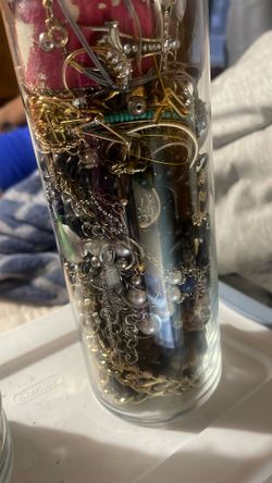 Mystery jewelry jars