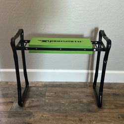 Yardsmith stool