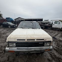 1989 Nissan D21 Non Running/ Parts Only‼️