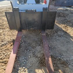 Bobcat 3'forks