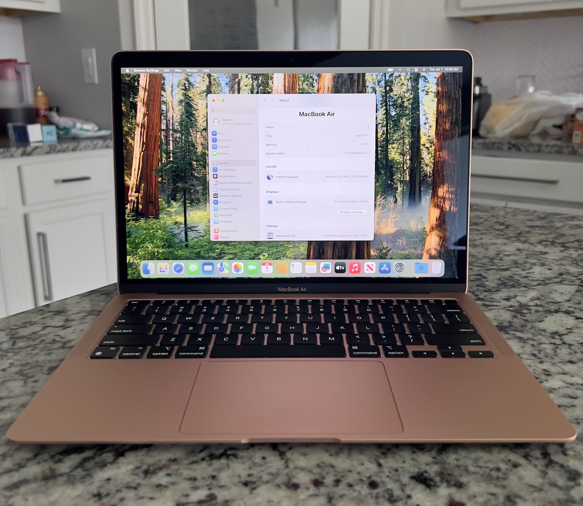 MacBook Air with Apple M1 Chip (13 inch, 8GB RAM, 256GB SSD) Gold in great condition for sale. $450
