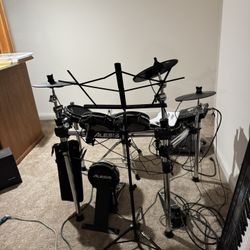 Alesis Command Electric Drum Kit