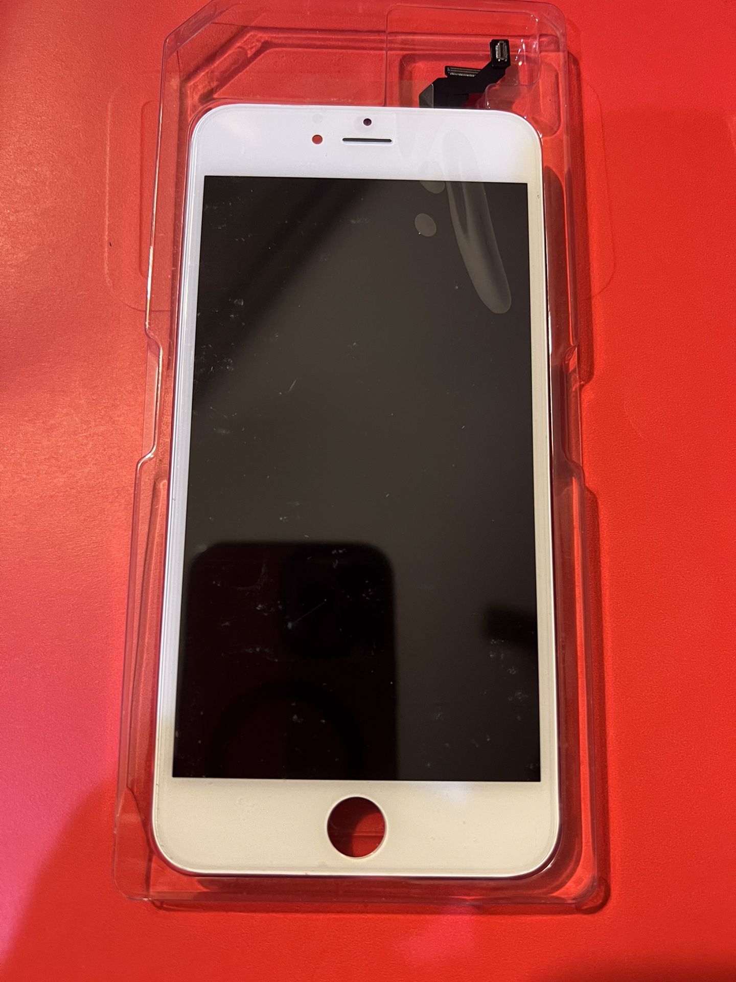 White iPhone 6s Plus Screen / LCD