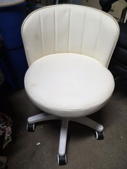 Vanity Chair 