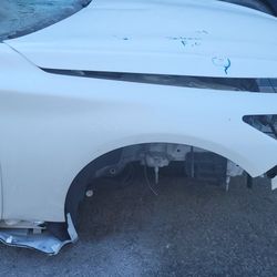 14-24 Infiniti Q50 Passenger side fender
