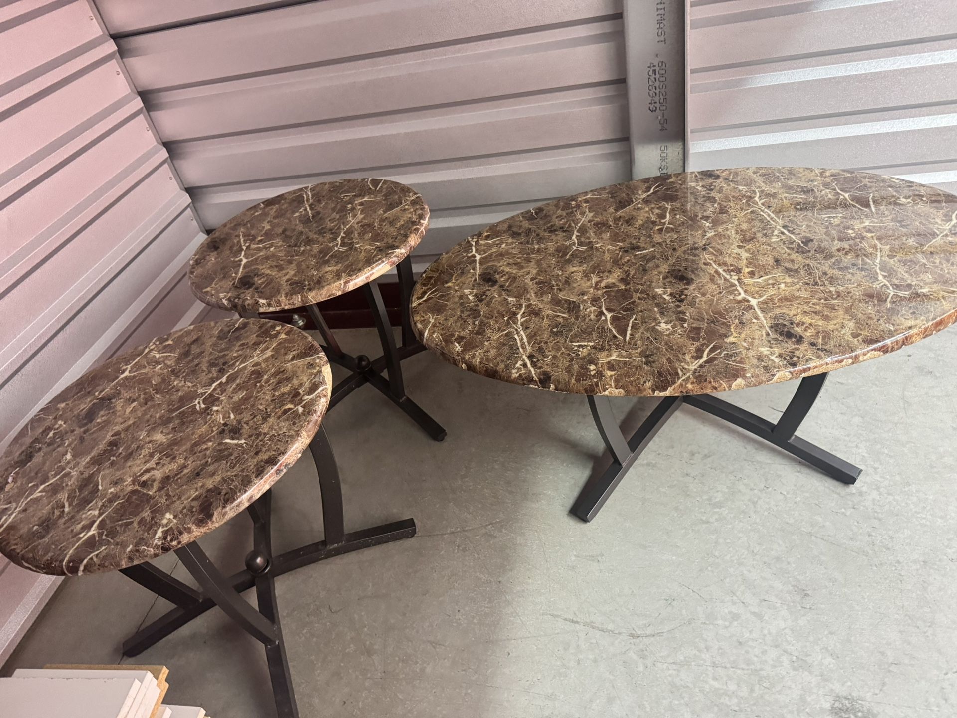 COFFEE TABLE AND SIDE/END TABLE SET