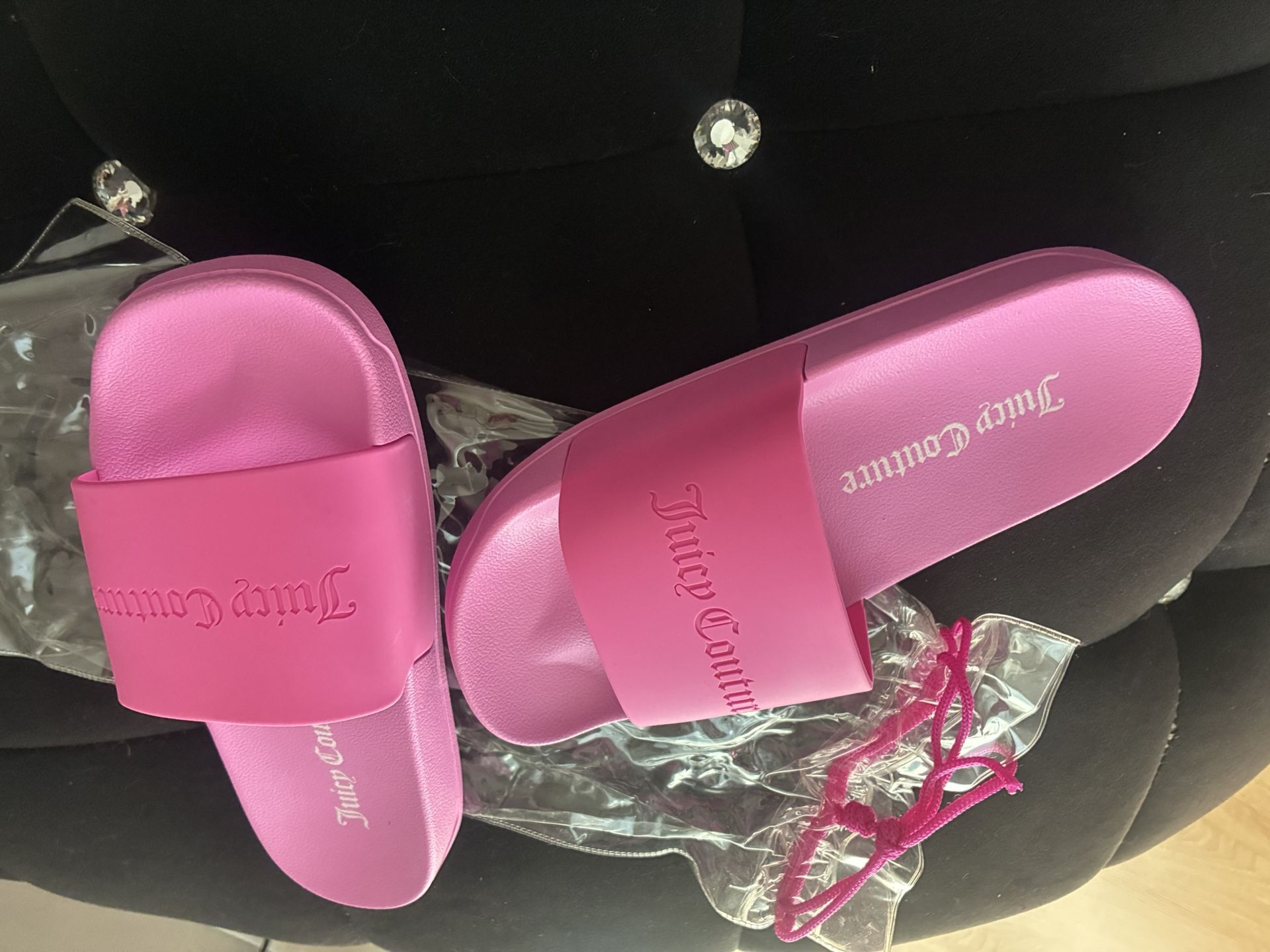 New In Bag Size 40 (8 1/2-9)Women’s Juicy Couture