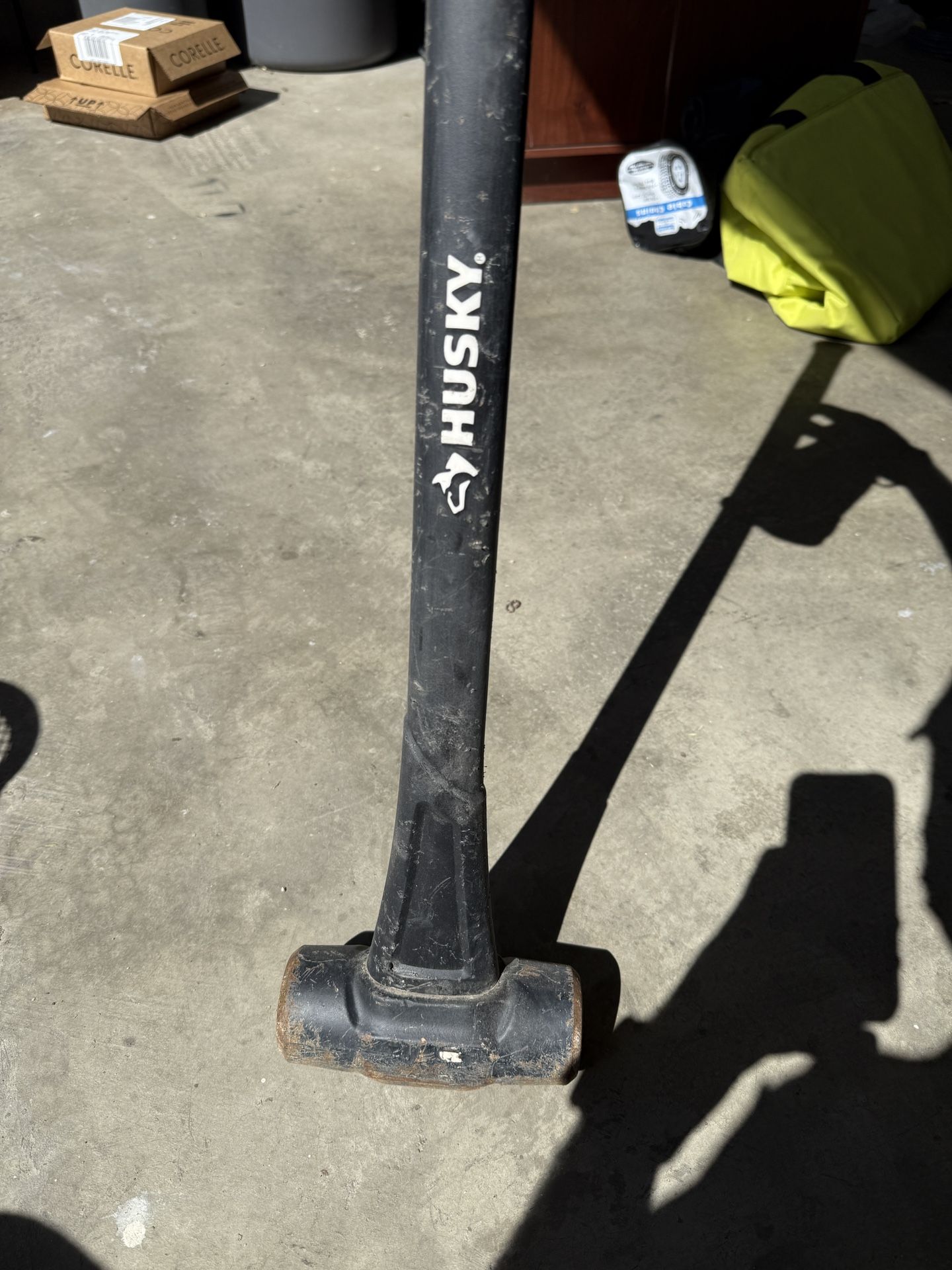 8 lb. Sledgehammer with 34 in. Fiberglass Handle
