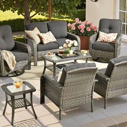 Patio furniture set Outdoor new in the box