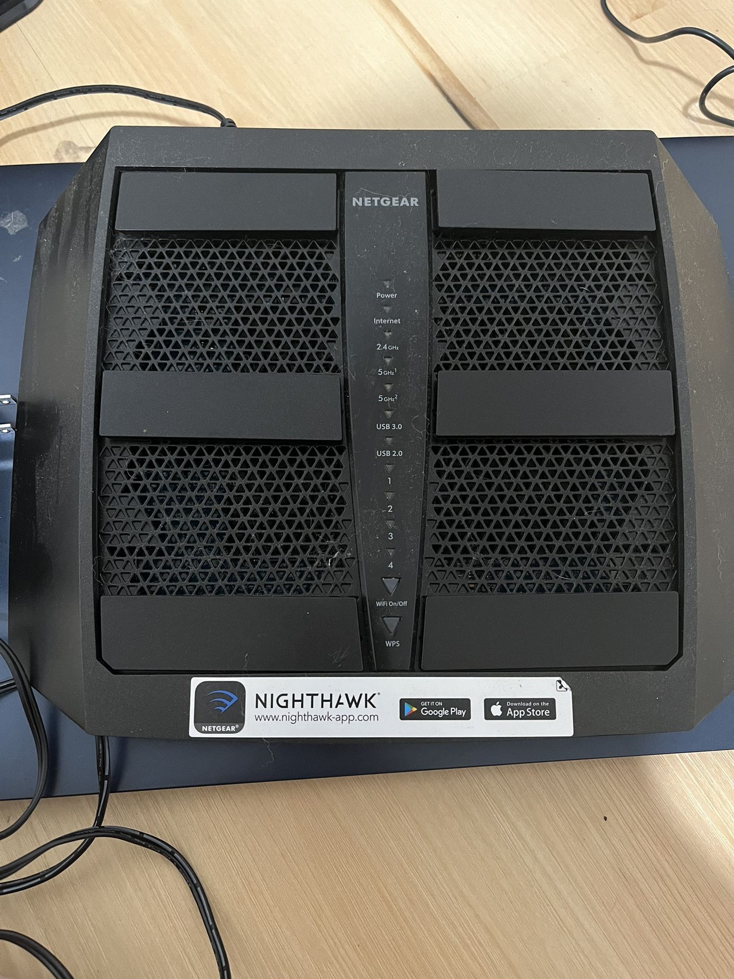 Nighthawk X6 R8000 Tri Band Router