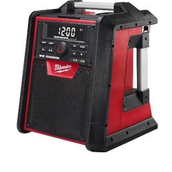 M18 Job site Radio With Battery Charger& Bluetooth 