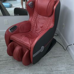 QI XE High End  massage chair selling for over 5000 currently.