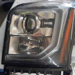 2015-2020 GMC Denali Headlight