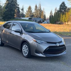 2019 TOYOTA COROLLA LE
