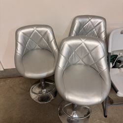 3 PCS STOOLS (WITH FREE CHAIRS) 
