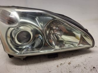 Lexus RS350 passenger side headlight assembly