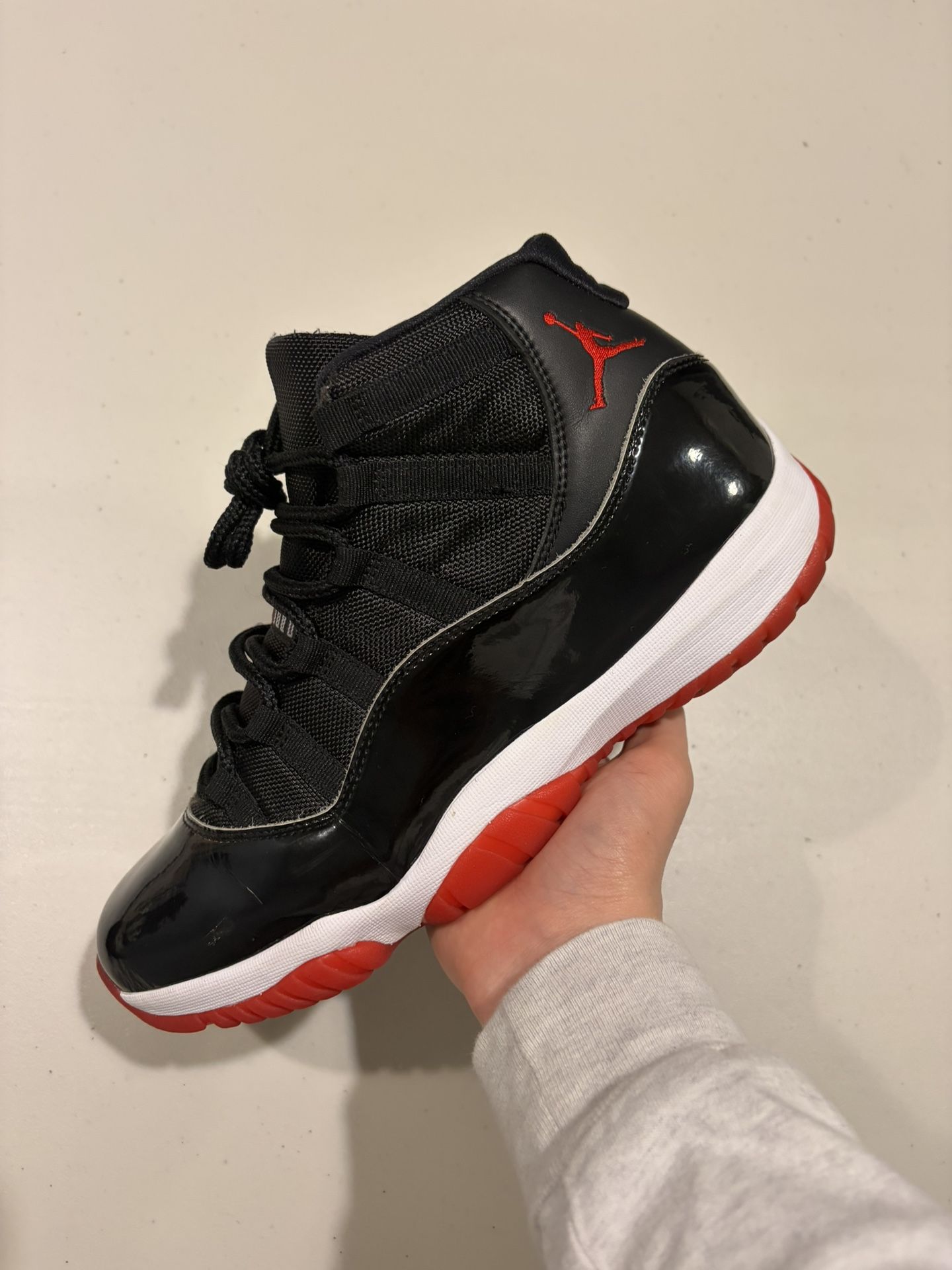 Jordan 11 Bred