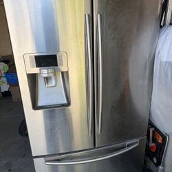 Used Samsung Refrigerator RFG297 Working, Needs Defroster 