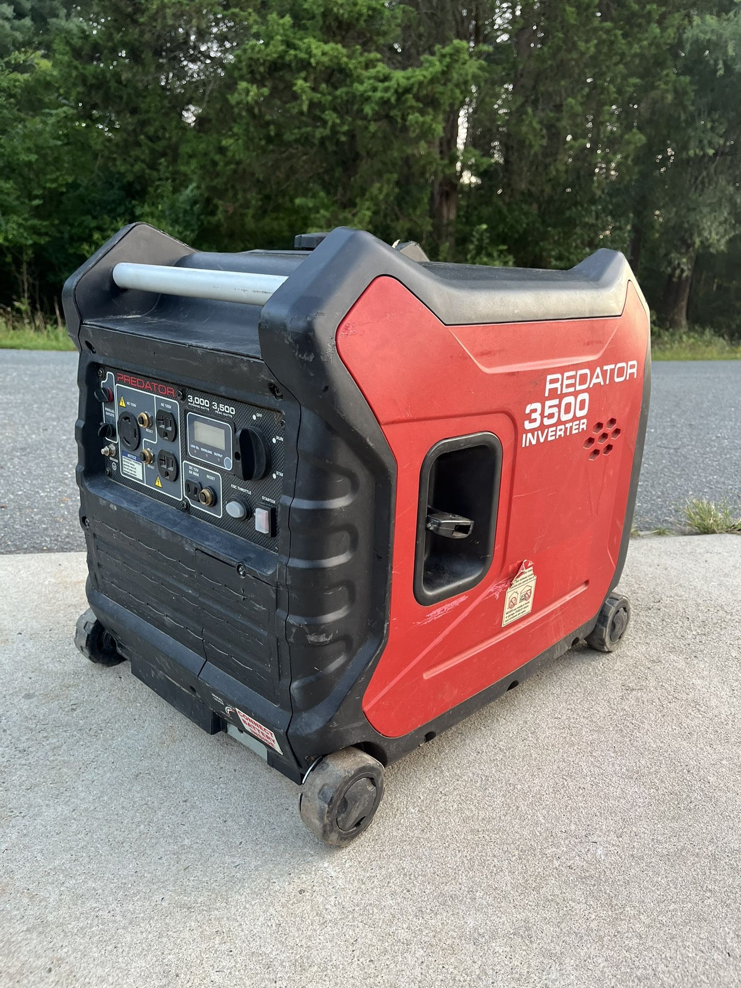 Predator Inverter Generator