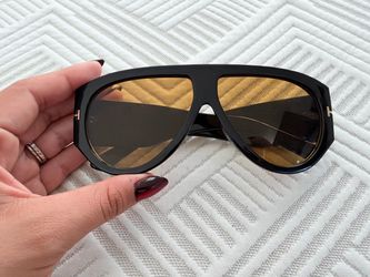 Women’s sunglasses