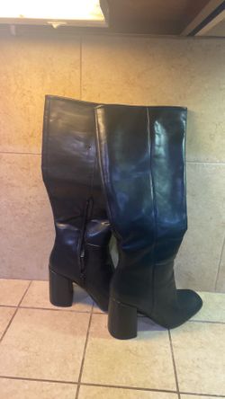 Black boots
