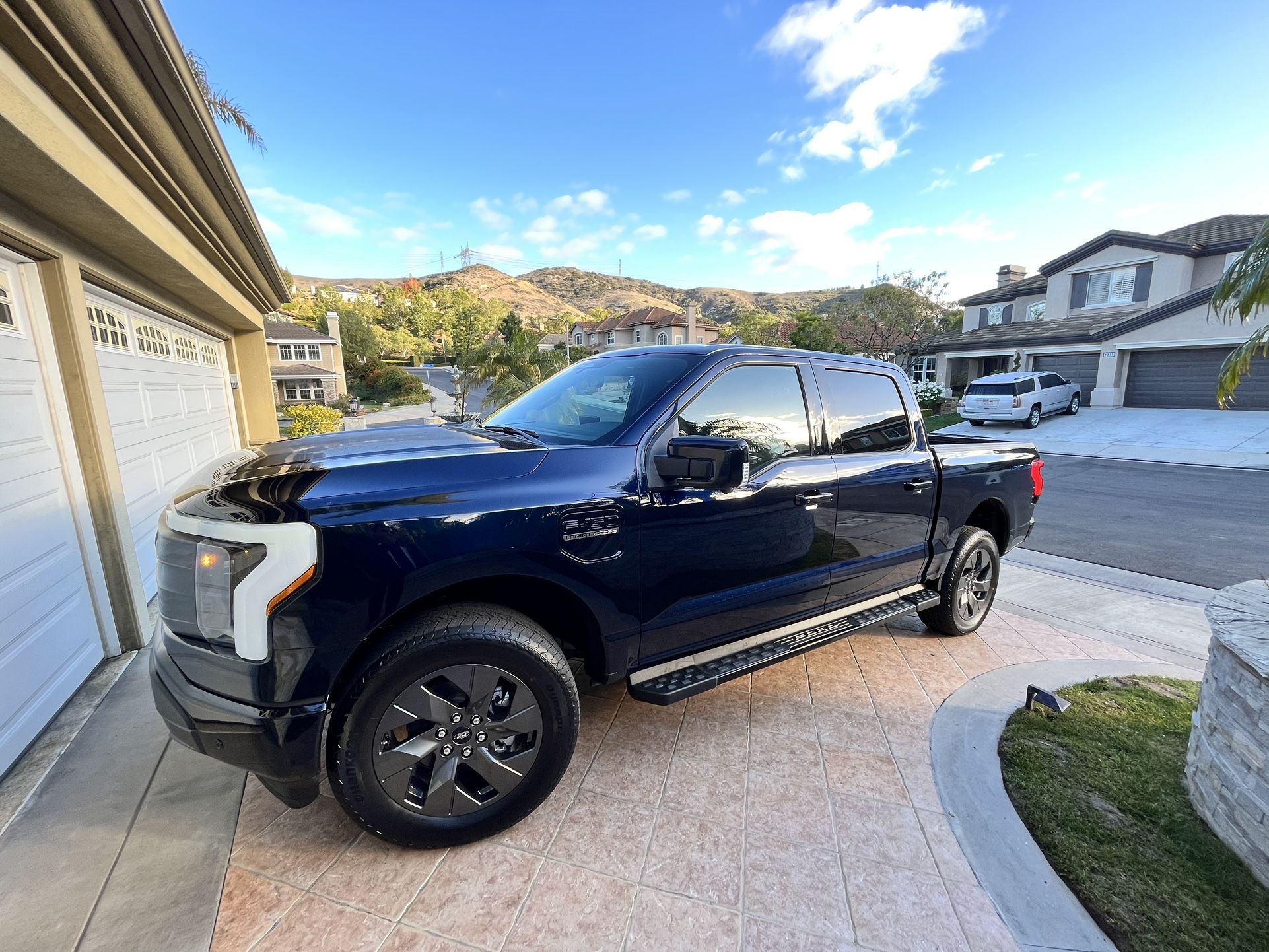2023 Ford F150 Lightning Lariat Antimatter Blue Metallic for Sale