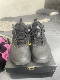Men Size 6/5 Js