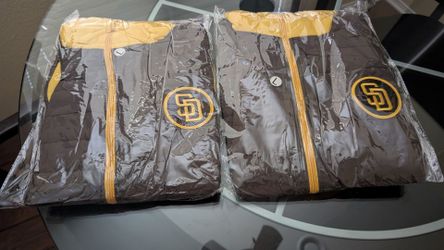 Padres puffer vest jacket
