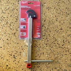 Milwaukee 1.25 in. Basin Wrench