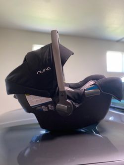 Nuna infant car seat