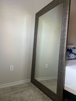 Mirrors- 2 different sizes