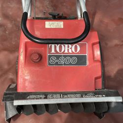 TORO S-200 SNOW BLOWER CLASSIC 2-STROKE