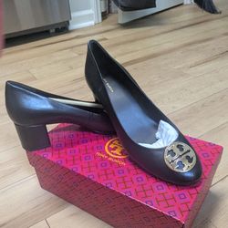 Tori Burch Chelsea Pump Brand new