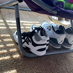 Chanel shows women’s