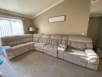 Couch Everest light Grey