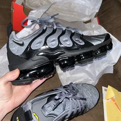 Air Vapor Max PLUS size 6
