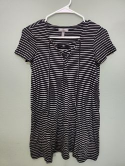 Billabong Black and White Stripe With Tied-Neck Long Blouse, Size XS